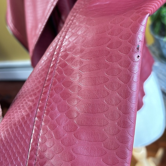 GUESS Red Snake Skin Vegan Leather Jacket - Picture 7 of 7